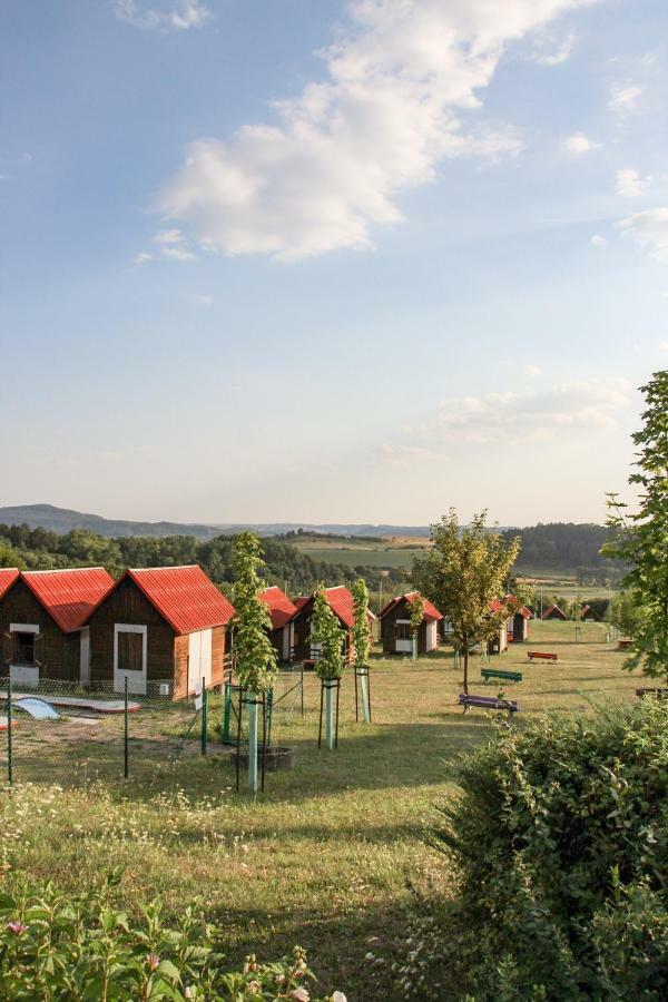 Camping V Raji - Palda Rovensko pod Troskami Экстерьер фото